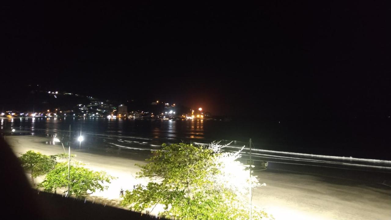 Apartamento De Cobertura Frente Para O Mar Itapema Eksteriør billede