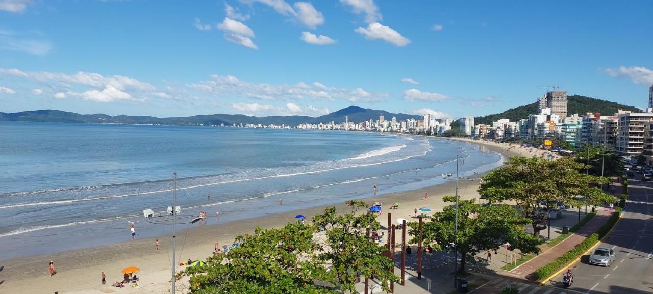 Apartamento De Cobertura Frente Para O Mar Itapema Eksteriør billede