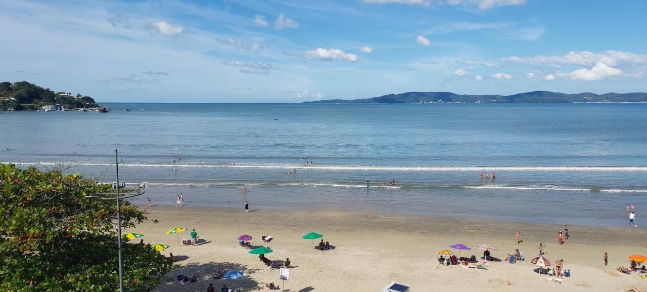 Apartamento De Cobertura Frente Para O Mar Itapema Eksteriør billede