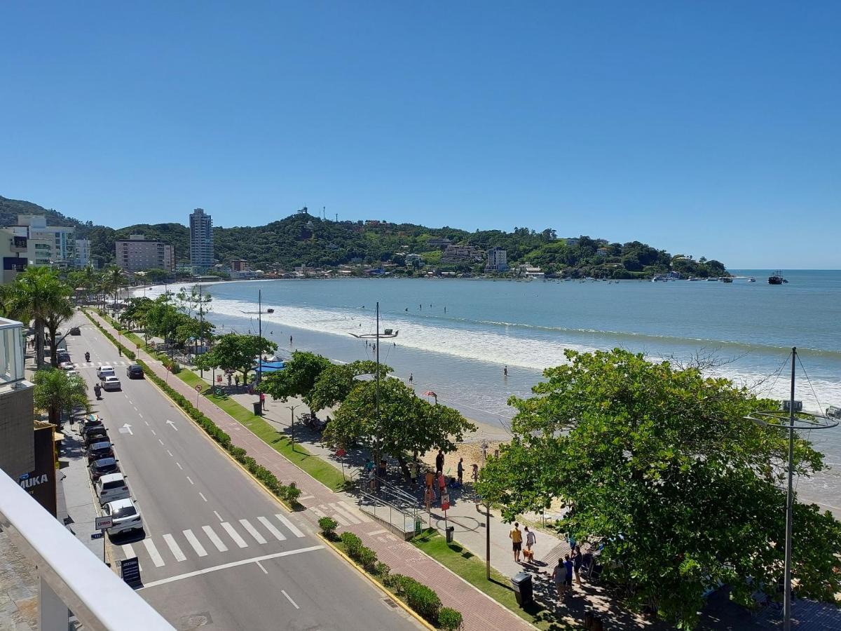 Apartamento De Cobertura Frente Para O Mar Itapema Eksteriør billede