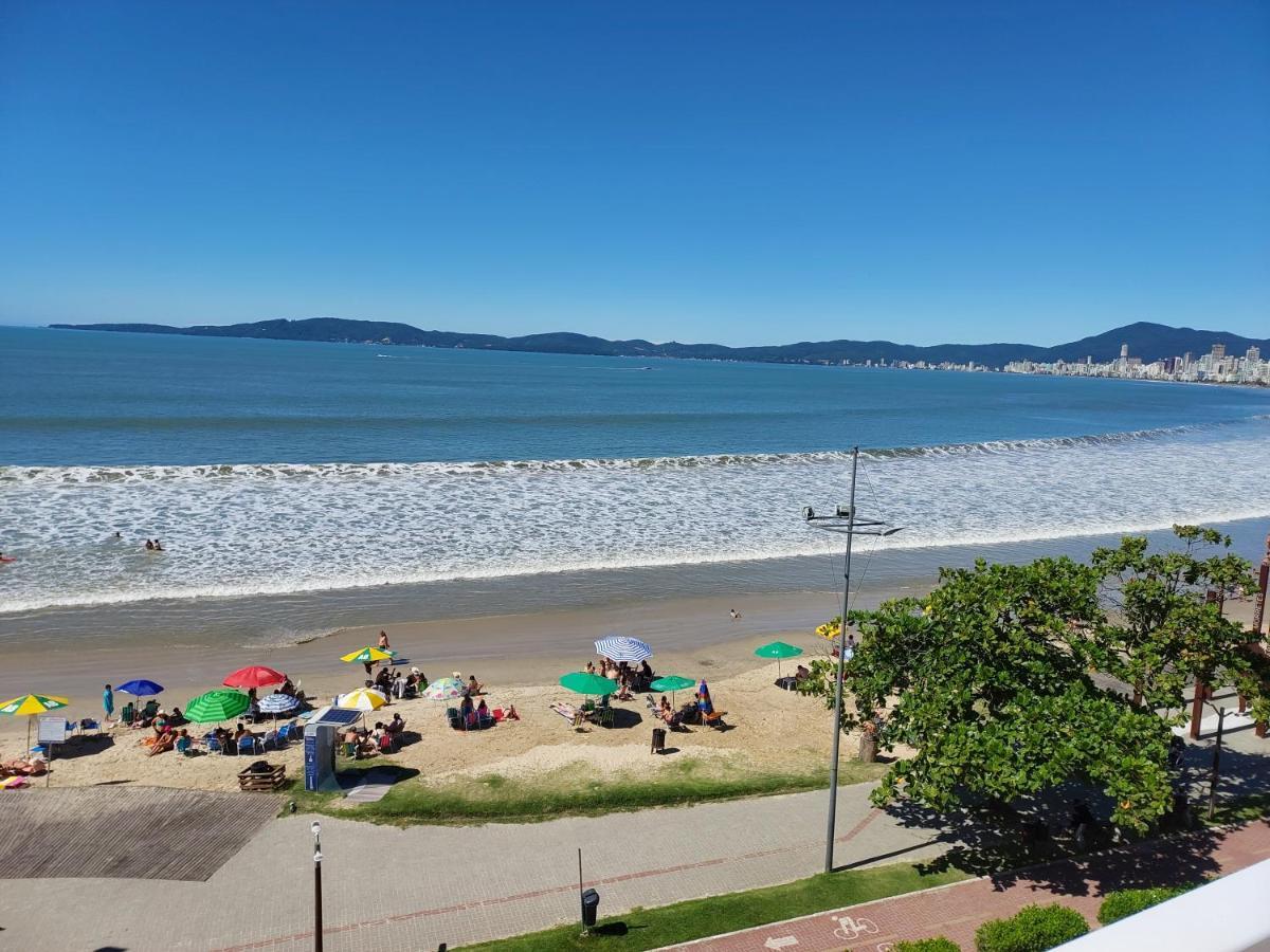 Apartamento De Cobertura Frente Para O Mar Itapema Eksteriør billede