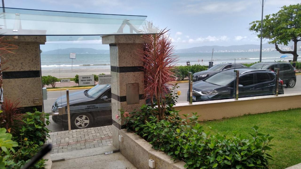 Apartamento De Cobertura Frente Para O Mar Itapema Eksteriør billede