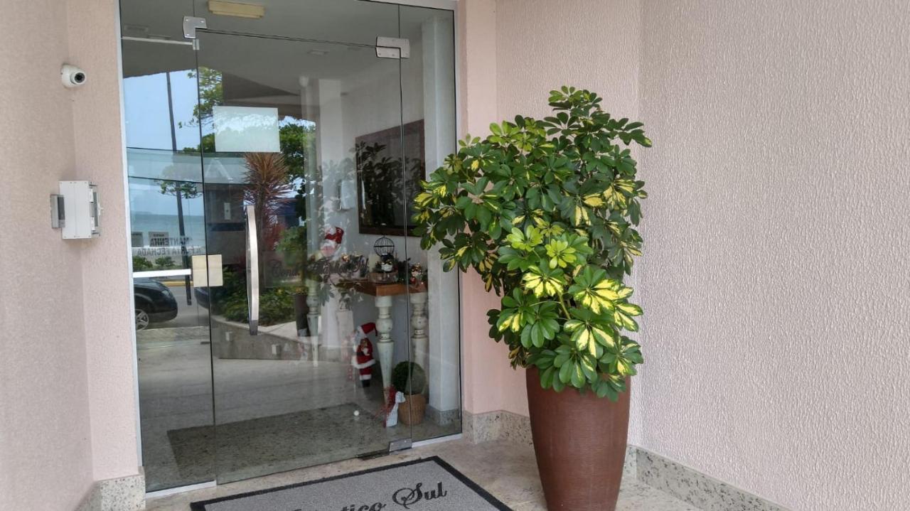 Apartamento De Cobertura Frente Para O Mar Itapema Eksteriør billede