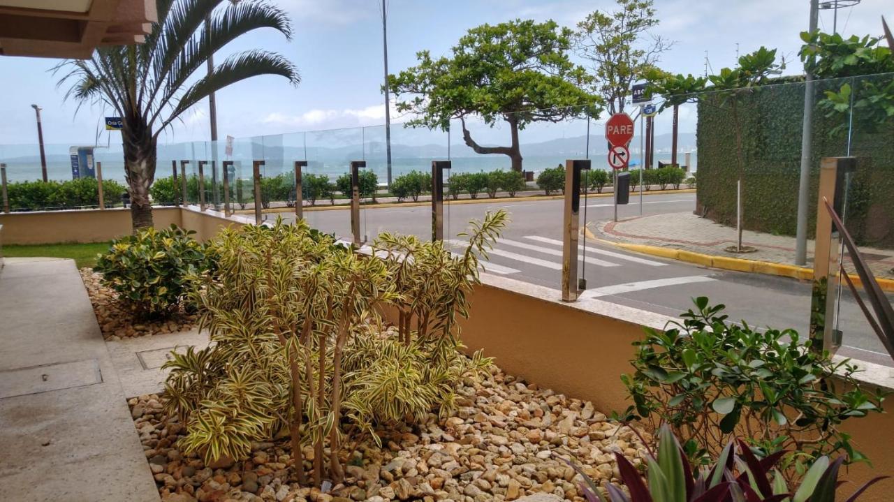 Apartamento De Cobertura Frente Para O Mar Itapema Eksteriør billede